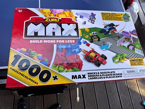 Zuru max bricks - &, baseplate