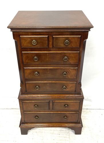 Antique style small mahogany - style,