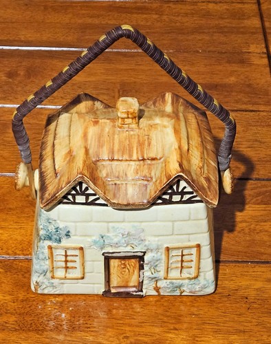 Vtg keele street pottery - vtg,