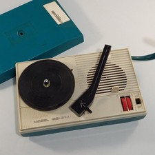 Vintage Mini Record Player GS270 Model – Broken for Parts or Repair