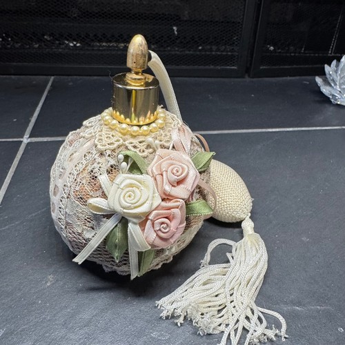 Vintage style lace ribbon rose - style,