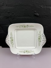 Wedgwood Westbury R4410 Square Eared Cake / Bread Plate 27.5 cm Wide