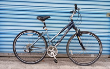 TREK MULTITRACK 7200 Hybrid