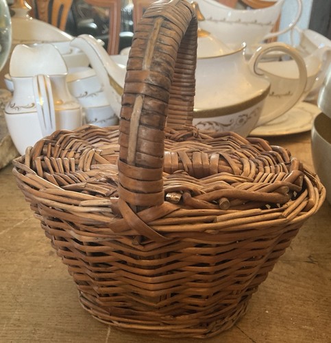 Vintage miniature wicker - vintage,