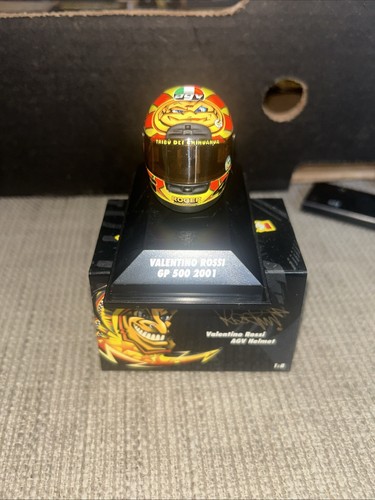 Minichamps valentino rossi agv - rossi,