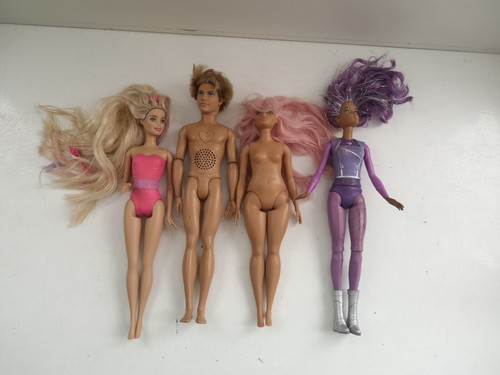 Barbie and ken dolls - 4, x