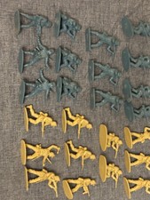 Vintage Airfix Toy Soldiers 1