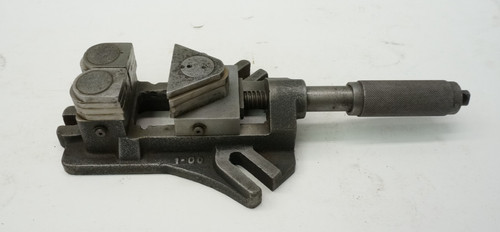 Pivoting swivel jaw - pivoting/swivel,