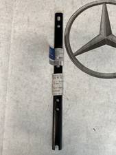 4608820027 Mercedes Benz G Wagon Mud Flap Clamping Bracket L or R