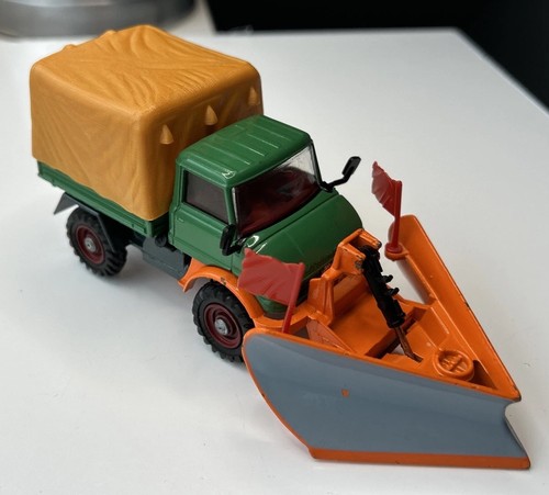 Corgi mercedes unimog 406 - mercedes, with