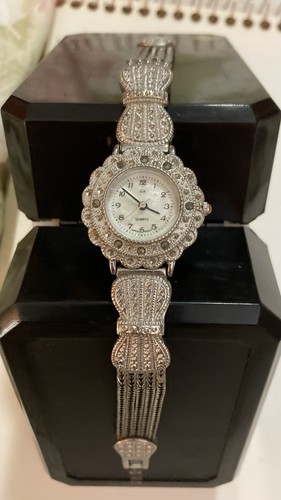 Ladies vintage quartz - vintage, ga