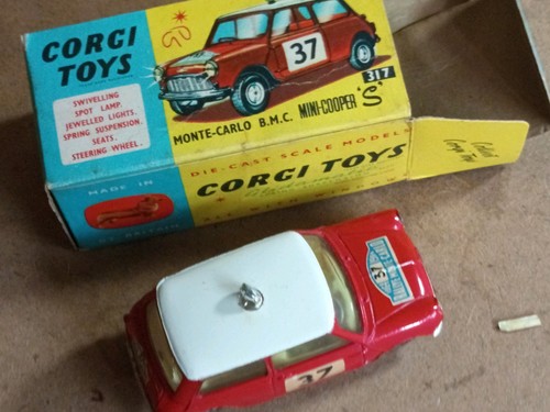 Rare boxed corgi mini cooper - rare,