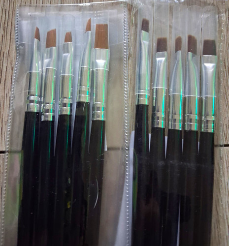 Assorted artist paint - 2x,