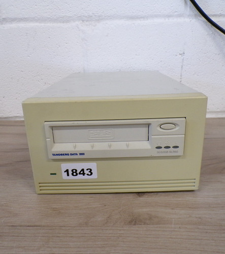 Tandberg slr60 60gb tape - 30/60gb,