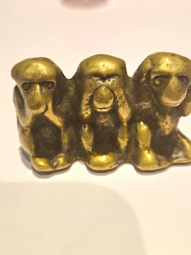 Vintage three wise monkeys - wise,
