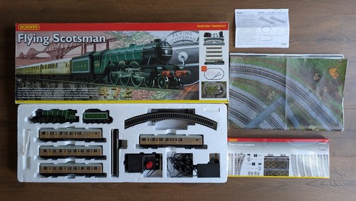 Hornby r1039 flying - hornby,