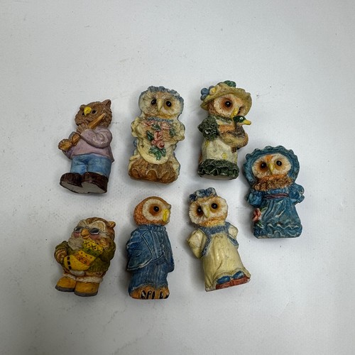 Unbranded resin owl figurines - unbranded,