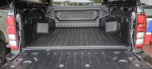 Tailgate assist for mitsubishi - tailgate,