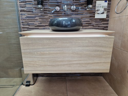 Display legato vanity - ex, v&b