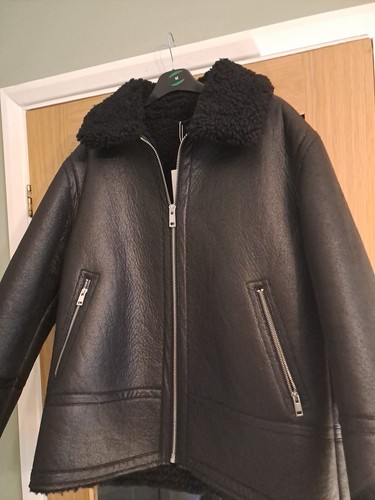 Bnwt man aviator style - man,