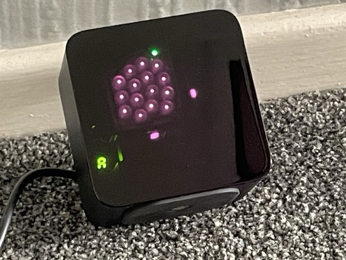 Htc vive base - base, station