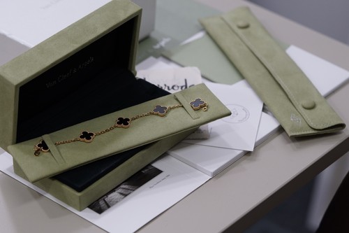 Van cleef arpels - cleef, &