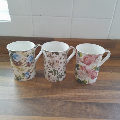 Heron cross pottery - 3, x