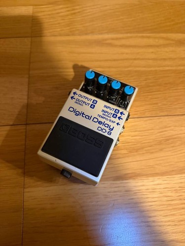 Boss digital delay - dd-8,