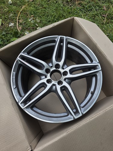 Genuine mercedes class amg - mercedes,