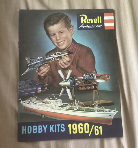 Rare danish edition revell - danish,