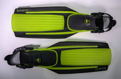 Technisub stratos fins - stratos, –