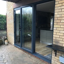 Aluminium bifold doors inc - aluminium,