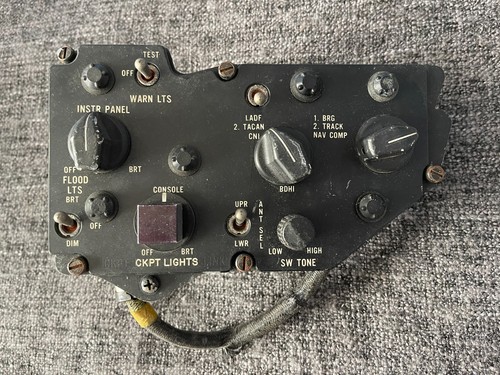 Cockpit light control panel