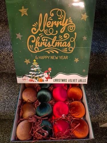16pcs velvet christmas baubles - velvet,