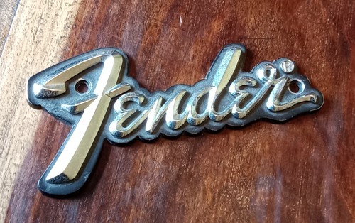 Fender amp logo 70s