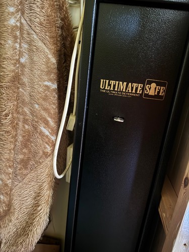 Gun cabinet three - ,