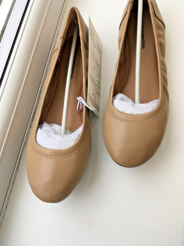 Amazon essentials ladies flat - amazon,