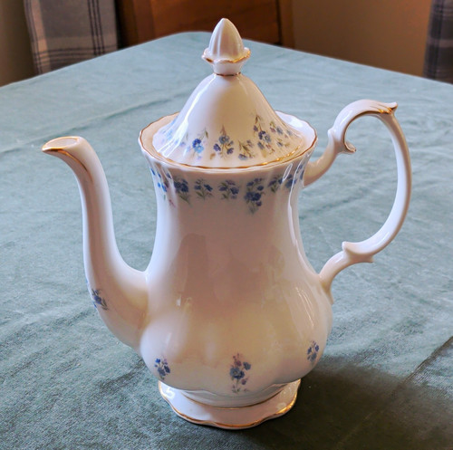 Royal albert memory lane bone - royal,