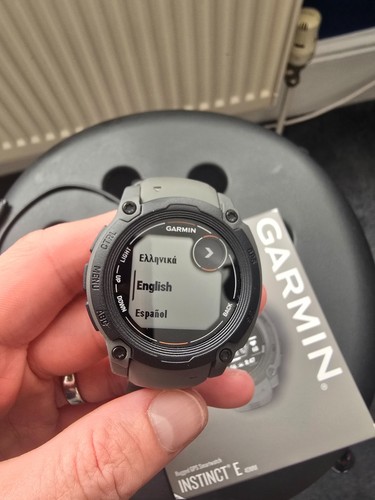 Garmin instinct rugged gps - e,