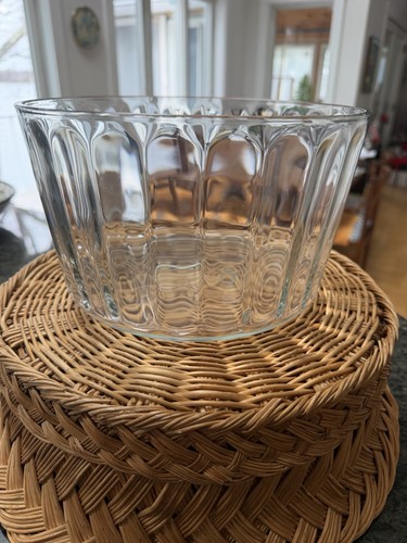 Fluted glass serving bowl - fluted,