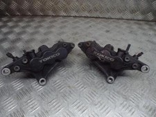 Suzuki GSXR1100 WP 1993-On W Series Pair Of Front Brake Callipers 