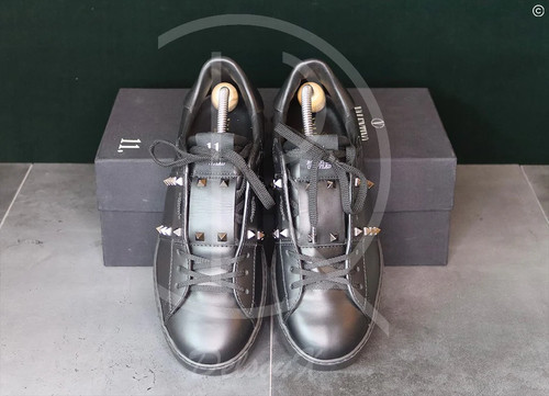 Valentino black leather open - 'black, leather'