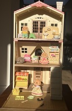 Sylvanian Families Red Roof House Bundle With Figures Christmas Set 3 Floors
