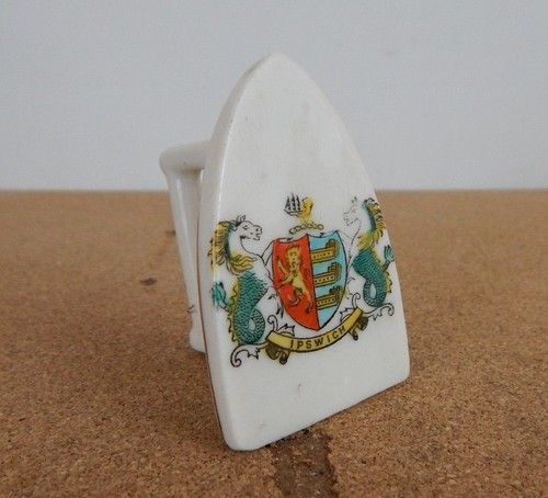 Crested ware clothes iron - ware,
