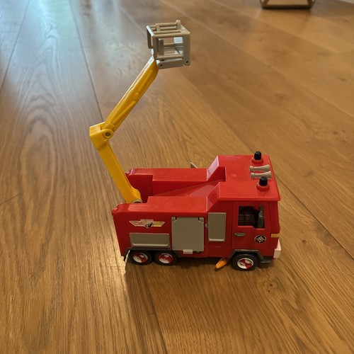 Fireman sam fire engine - fireman,