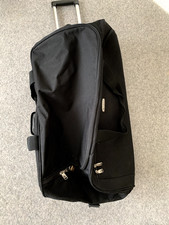 Large Carlton Black Wheeled Holdall