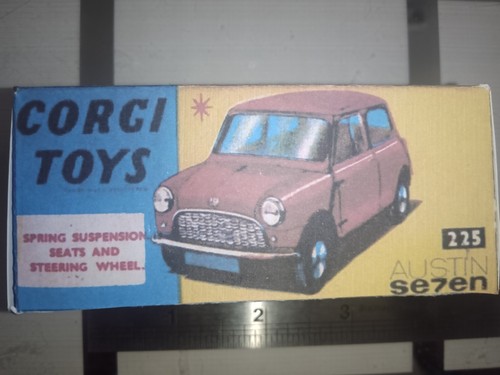 Corgi no225 austin - seven, mini