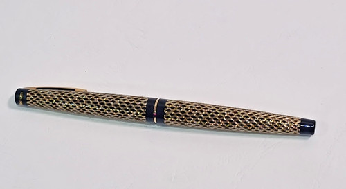Sheafer 14k gold - gold, nib