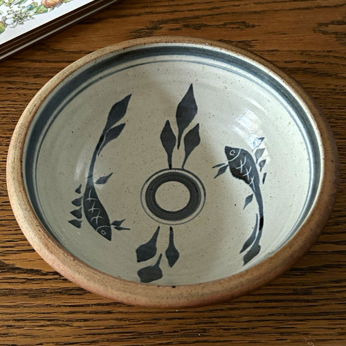 Argyll pottery round bowl fish - argyll,