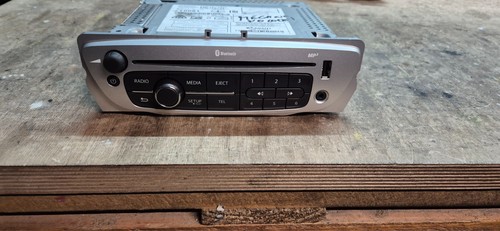 Renault megane radio player - megane,